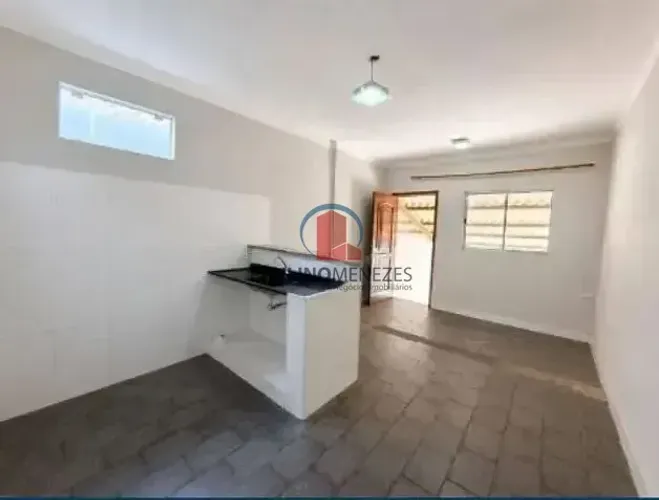 Casa com 2 dormitórios para alugar, 70 m² por R$ 1.250,00/mês - Parque Residencial Zabani
