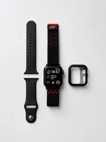Apple Watch Nike SE 3 (GPS + Cellular) com pulseira extra e película da VX Case
