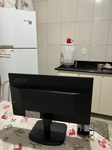 Monitor Led 21,5 Acer Ek221q Fhd / Hdmi / Vga / 1ms / Vesa