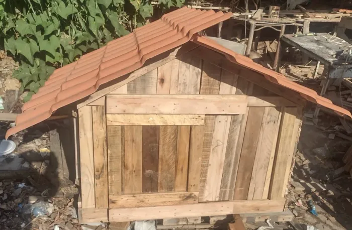 Casinha pra cachorro grande de palete