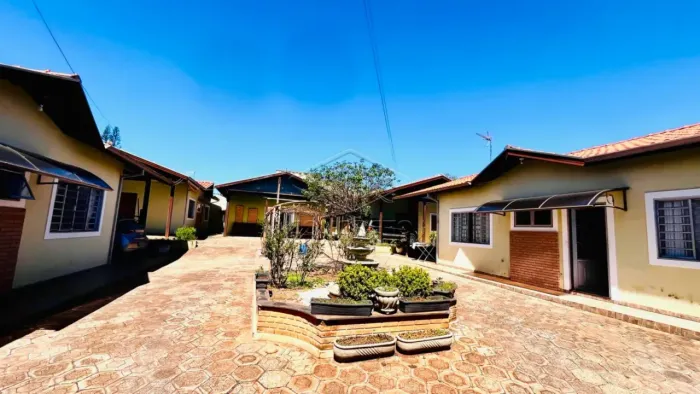 Oportunidade de Investimento: Condominio com 4 casas no Villagio Di Salvador