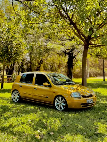 Renault Clio RN/ Expression 1.0 5P 2000