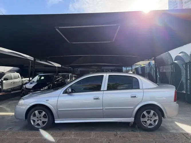 Chevrolet Astra 2.0 8V/ CD 2.0 8V Hatchback 5P AUT 2008