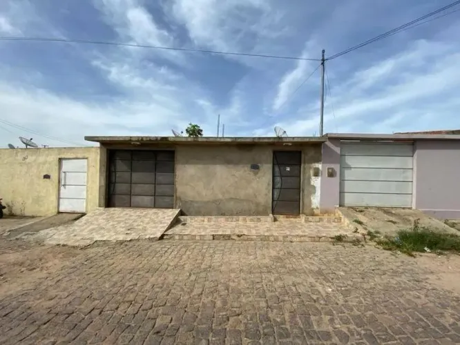 Casa em Leilão - Alto da Boa Vista - Araripina - PE
