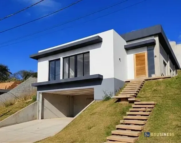 Casa à venda 3 suítes no Condomínio Lago do Sol - Cotia, SP