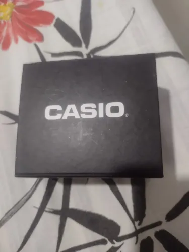 Caixa relógio Casio<br><br>50,00<br><br>Faço OLX