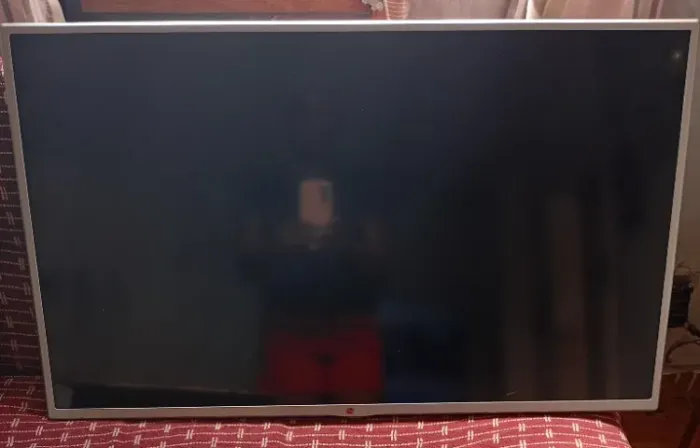 Tv LG 39" Modelo: LB5600