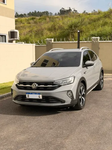 Volkswagen Nivus Highline 1.0 200 TSI Flex AUT 2023