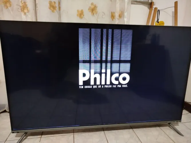 TV Philco 50 polegadas com defeito 