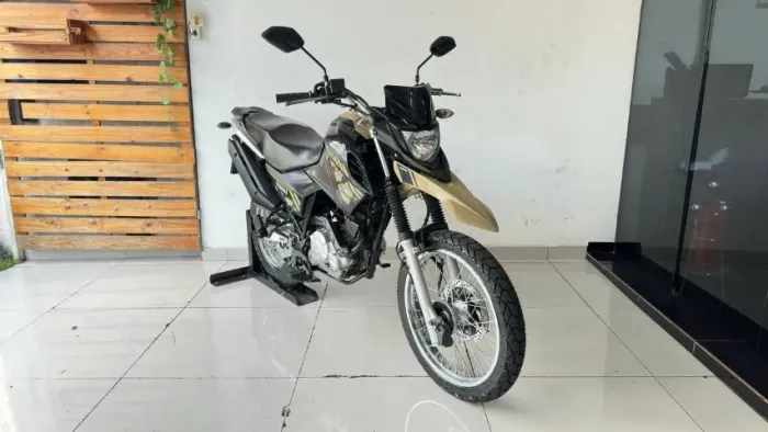 YAMAHA XTZ 150 CROSSER Z ABS 2021 BEGE COM 43.000 KM