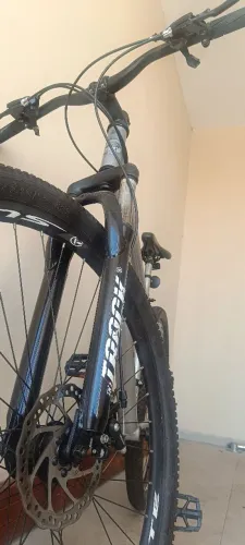 Bike 18 marcha aro 29 track revisada