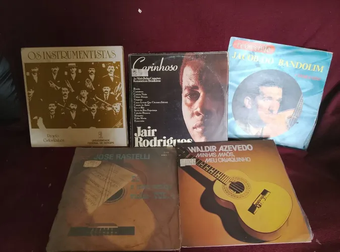 Vendo disco de vinil para os amantes da boa música so Relíquias