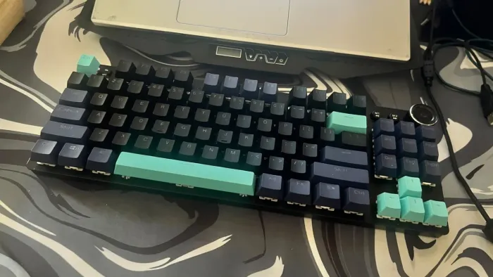 Teclado Mecânico Basike