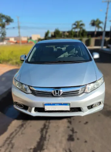 Honda Civic Sedan LXS 1.8/1.8 Flex 16V Mec. 4P 2012