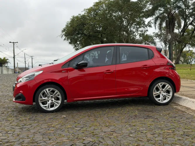 Peugeot 208 GT 1.6 THP Flex 16V 5P Mec. 2017