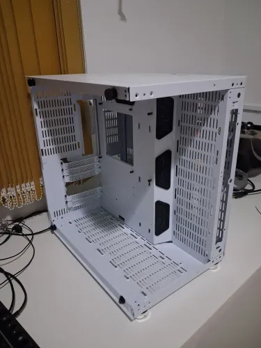 Gabinete Gamer Hyrax HGB700W