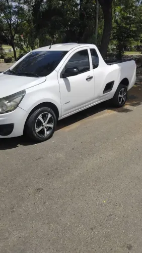 Chevrolet Montana LS 1.4 Econoflex 8V 2P 2012