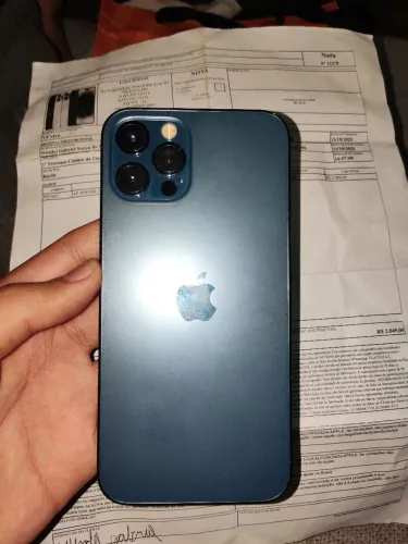 iPhone 12 pro 128gigas azul