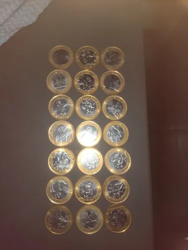 Itens de coleção ( moedas sem valor )