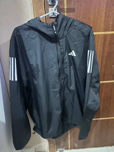 Jaqueta adidas original nunca usada tamanho M