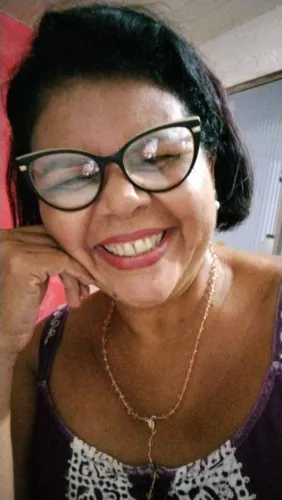 Serviço de babá diarista 