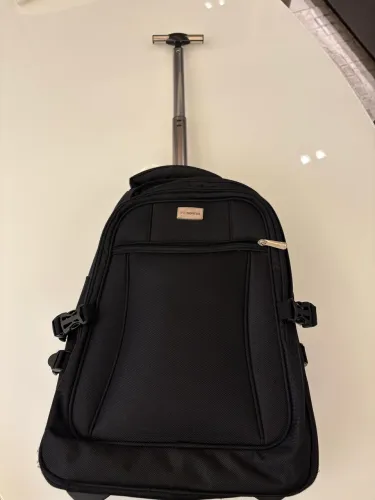 Mochila De Rodinhas Antifurto Executiva Notebook 360° Masculina 36 Litros - Preto