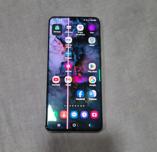 Samsung S20 Essa linha na tela é problema crônico da Samsung. Mas não interfere no funcion