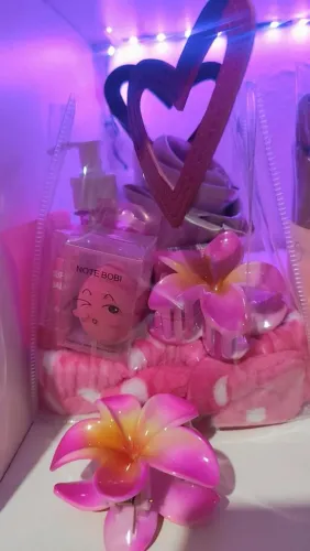 Kit cosméticos com preços variados