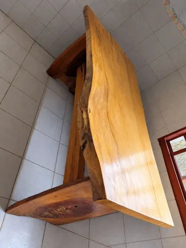 Mesa artesanal madeira maciça