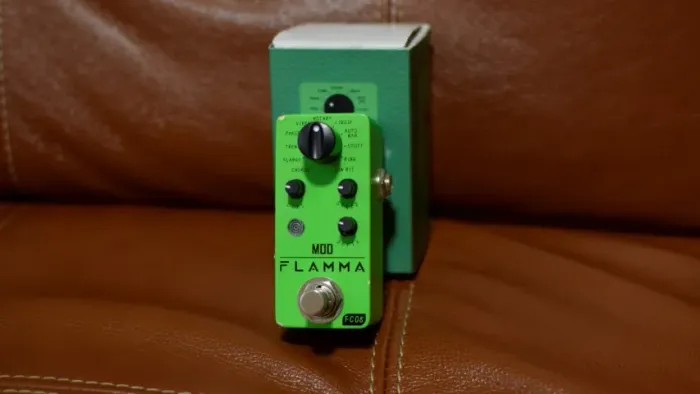 Pedal para guitarra Flamma Mod FC05