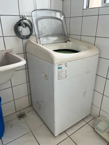 DOAÇÃO: Máquina de lavar Consul 8kg