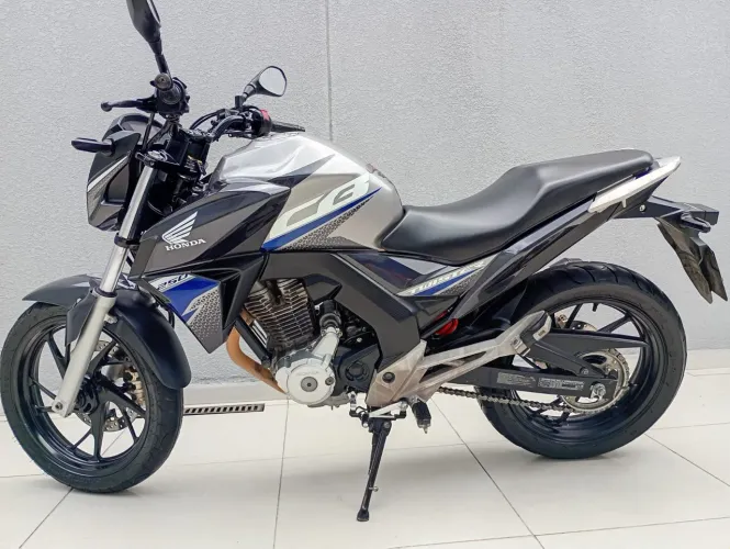 Moto CB 250 Flex ano 2020 