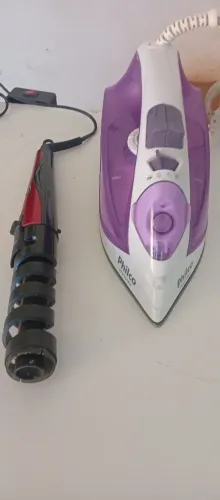 Ferro de passar Philco e uma babyliss