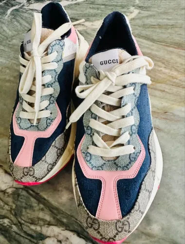 Tênis Gucci original n39