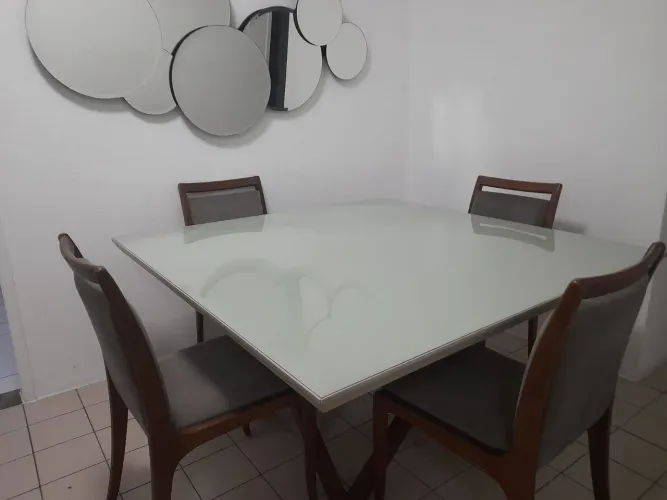Mesa 8 lugares