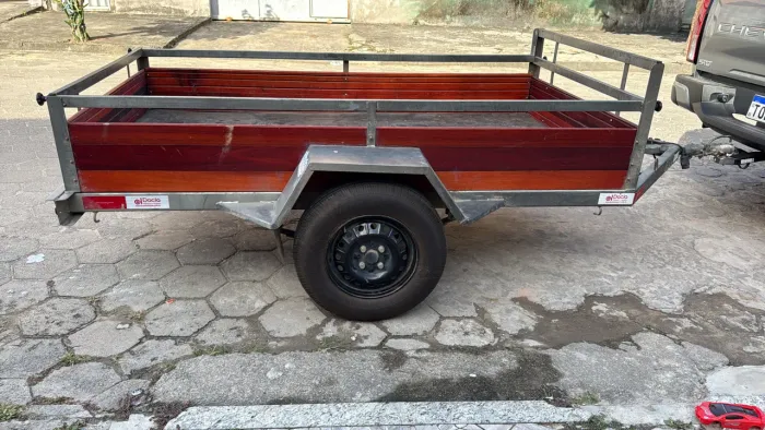 Vende se carrocinha nova estado de zera!