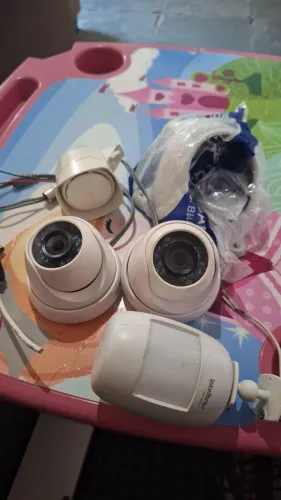 Kit cameras