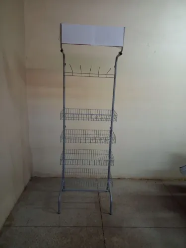 Expositor de chão
