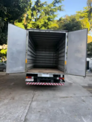 Vendo baú pra caminhão 3/4