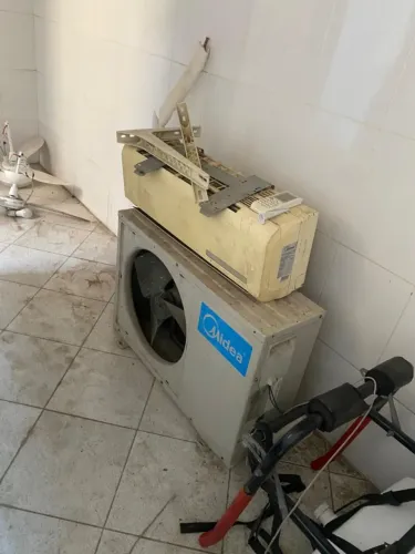 Ar condicionado split antigo