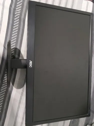 Monitor AOC 18,5 POLEGADAS