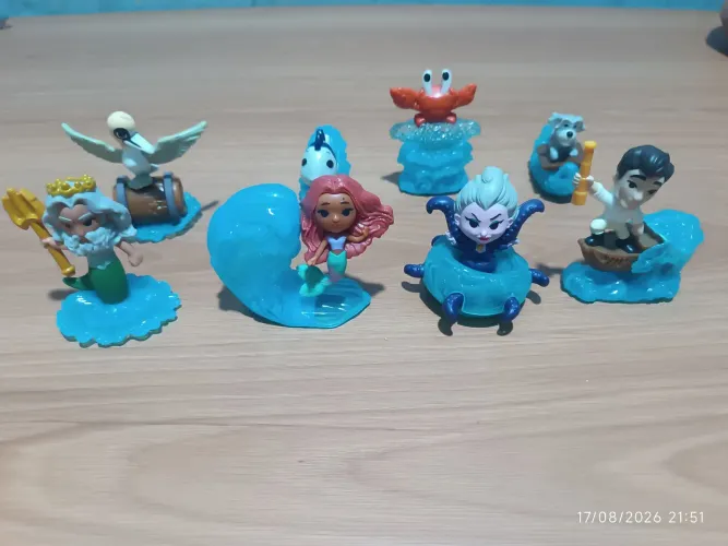 Lote figuras Live Action "A pequena Sereia" MC Donald's 2023