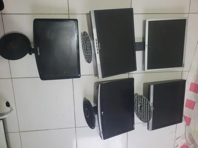 5 monitor sucata pecas lg samsung aoc com mancha positivo lg menor liga e desliga