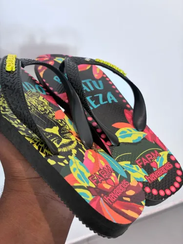 Chinelo Farm Preto 37/38