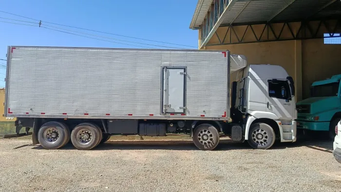30330 baú gancheira
