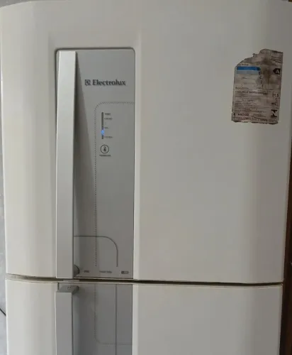 Geladeira Electrolux Dúplex Frost Free Toda conservada Única Dona