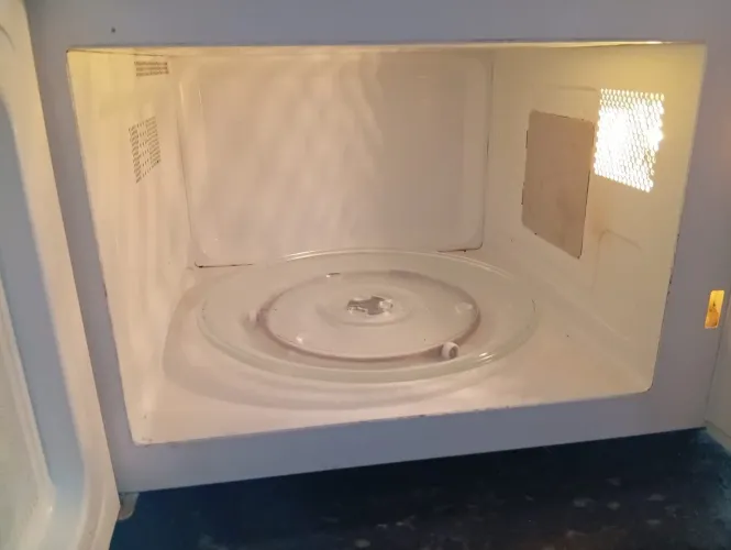 Microondas Eletrolux 21 lts