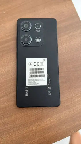 Vendo celular semi novo
