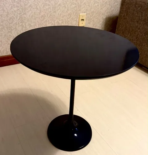 Mesa de lateral mdf com metal