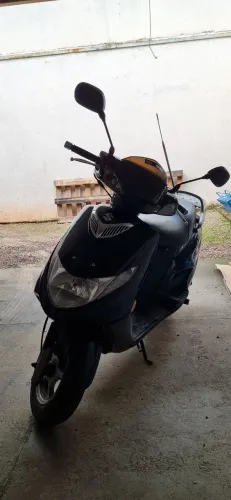 Suzuki Burgmann AN 125CC 2008